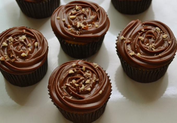 Cupcake de chocolate e ganache