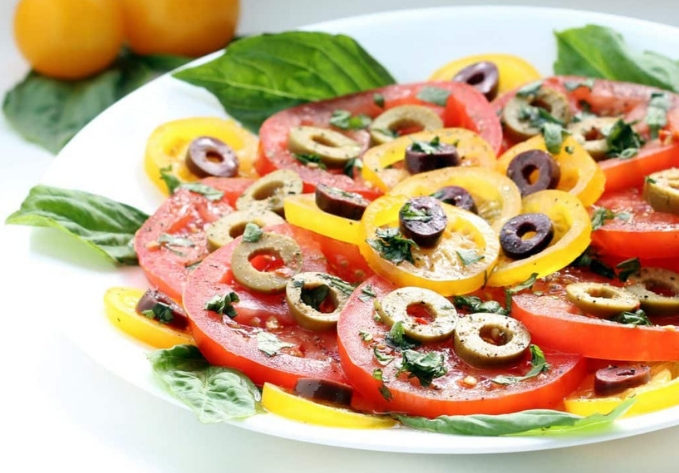 salada-de-tomate-napolitana